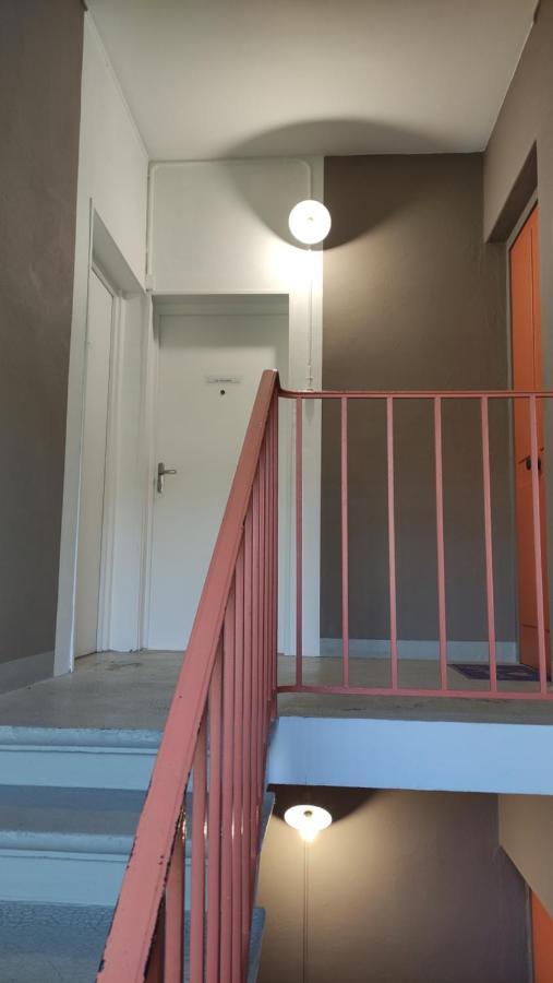 Appartement Terracotta-T2-Clim-Parking Gratuit Prive à Pierre-Bénite Extérieur photo